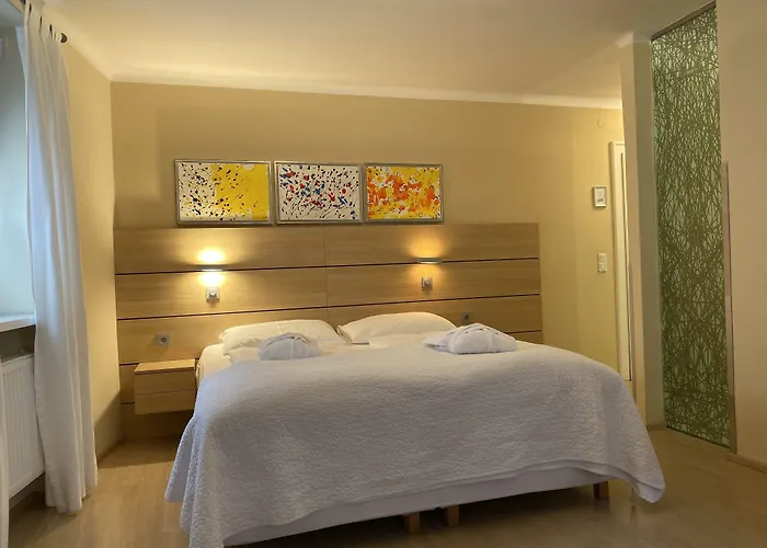 Bergland Hotel - Adults Only